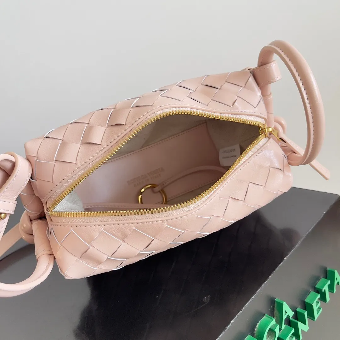 All categories 💚 Authentic bags 💚 BV 2025 new BV crossbody bag